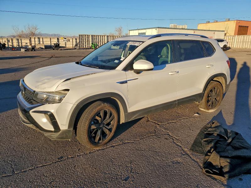 2022 VOLKSWAGEN TAOS