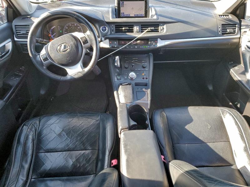 Photo 8 from auction – 2013 LEXUS CT 200 with VIN JTHKD5BHXD2125061
