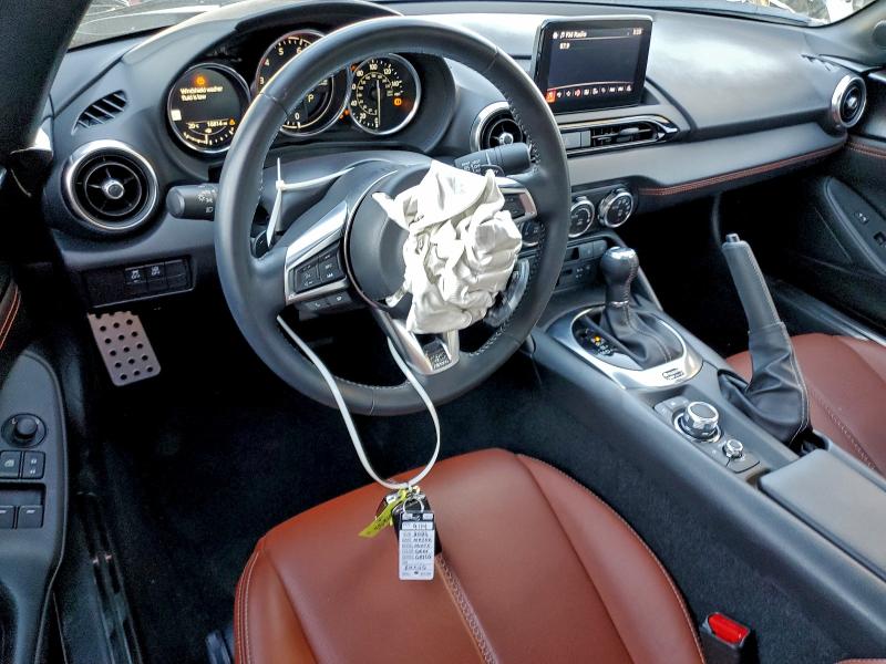 Photo 8 from auction – 2023 MAZDA MX-5 MIATA with VIN JM1NDAM73P0554408