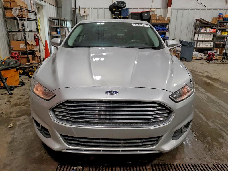Photo 5 from auction – 2013 FORD FUSION SE with VIN 3FA6P0HR1DR111273