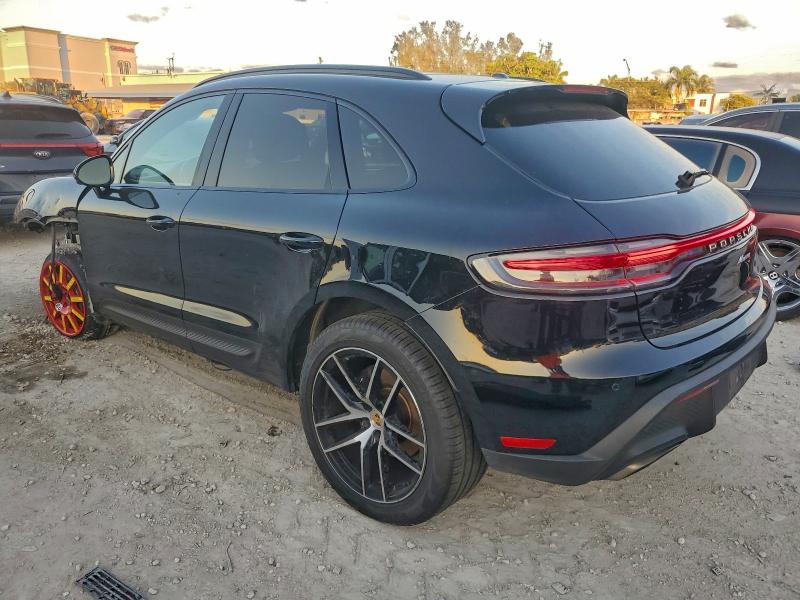 Photo 2 from auction – 2022 PORSCHE MACAN with VIN WP1AA2A50NLB07433