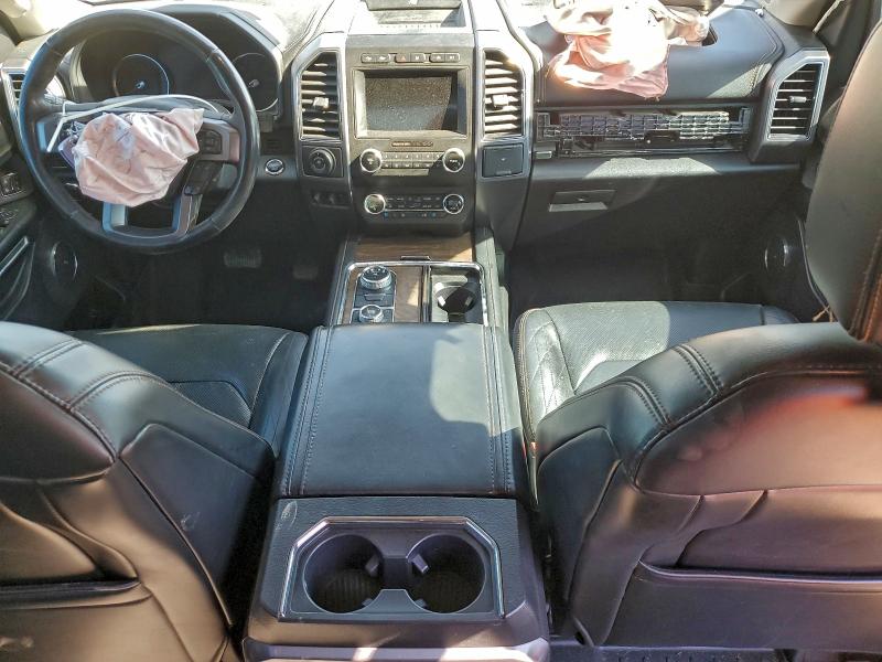 Photo 8 from auction – 2019 FORD EXPEDITION with VIN 1FMJK1MTXKEA11078