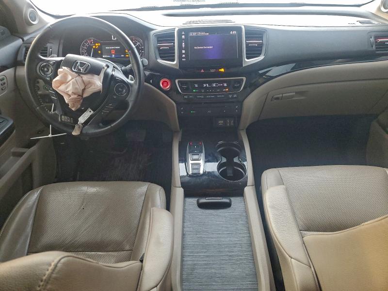 Photo 8 from auction – 2018 HONDA PILOT ELIT with VIN 5FNYF6H01JB022410