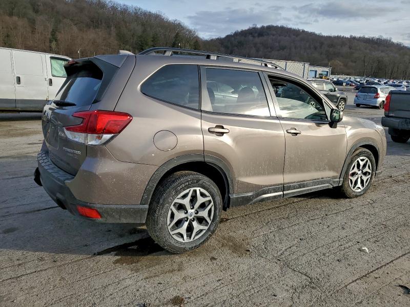 Photo 3 from auction – 2022 SUBARU FORESTER P with VIN JF2SKAEC9NH400211