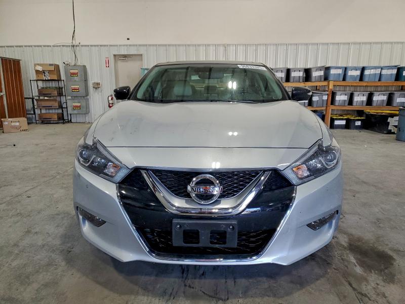 Photo 5 from auction – 2017 NISSAN MAXIMA 3.5 with VIN 1N4AA6AP8HC372332