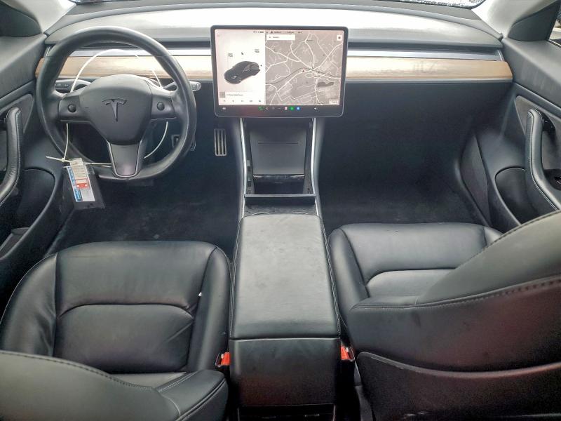 Photo 8 from auction – 2018 TESLA MODEL 3 with VIN 5YJ3E1EA1JF034165