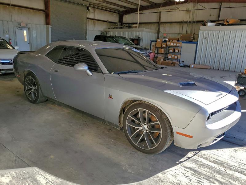Photo 4 from auction – 2018 DODGE CHALLENGER with VIN 2C3CDZFJ6JH244131