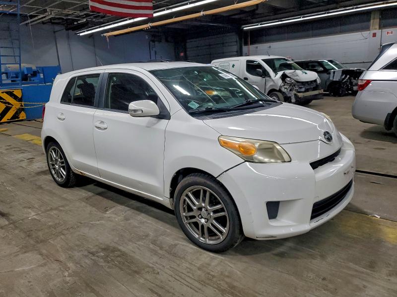 Photo 4 from auction – 2008 TOYOTA SCION XD with VIN JTKKU10458J011032