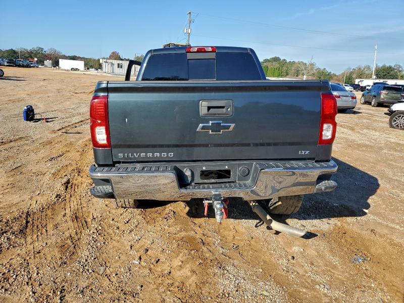 Photo 6 from auction – 2018 CHEVROLET SILVERADO with VIN 3GCUKSEJ6JG142911
