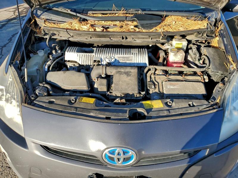 Photo 11 from auction – 2011 TOYOTA PRIUS with VIN JTDKN3DU7B1473027
