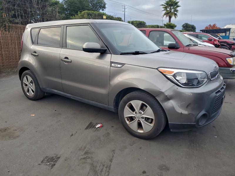 Photo 4 from auction – 2016 KIA SOUL with VIN KNDJN2A24G7322238