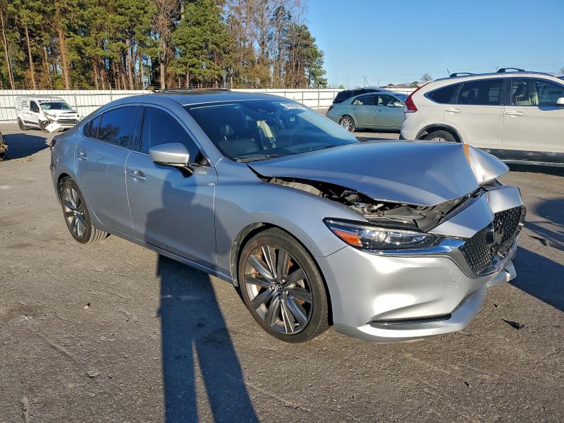 Photo 4 from auction – 2018 MAZDA 6 TOURING with VIN JM1GL1VM3J1332274