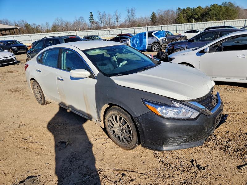 Photo 4 from auction – 2016 NISSAN ALTIMA 2.5 with VIN 1N4AL3AP6GC137631