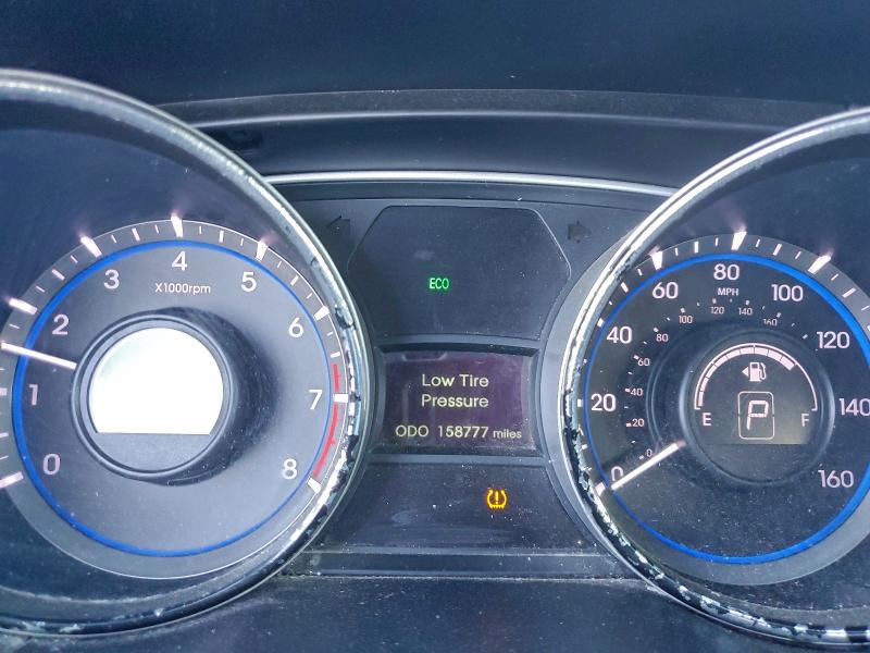 Photo 9 from auction – 2013 HYUNDAI SONATA SE with VIN 5NPEC4AC3DH810115