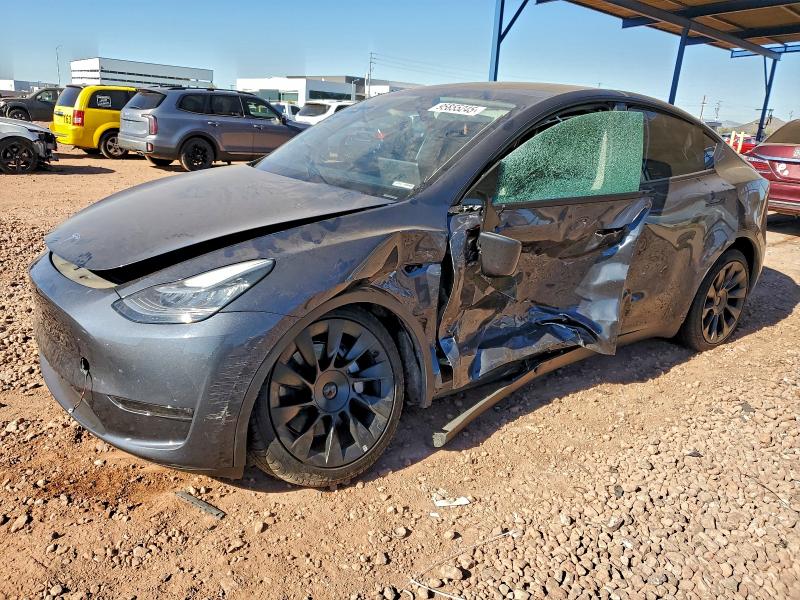 TESLA MODEL Y 2023 z numerem VIN 7SAYGDEE3PA027764 - Zdjęcie z aukcji