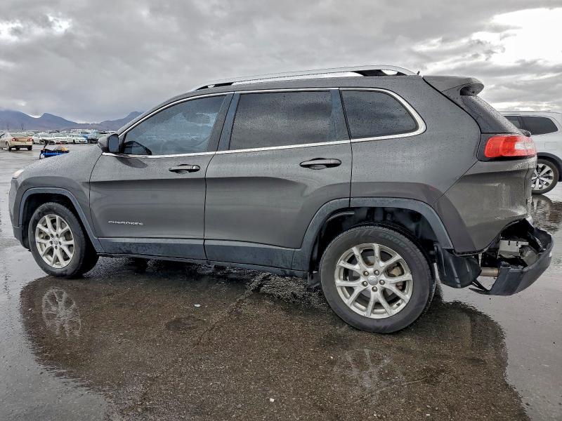 Photo 2 from auction – 2015 JEEP CHEROKEE L with VIN 1C4PJLCB1FW682967