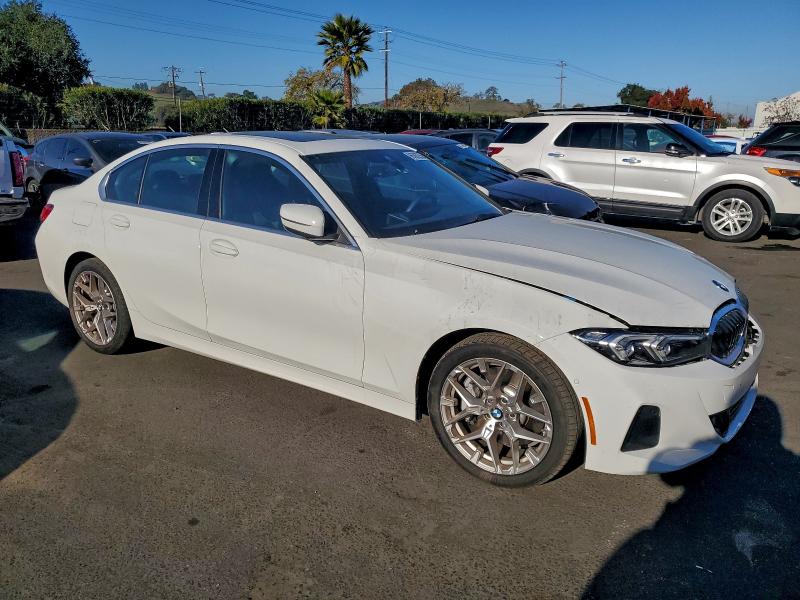 Zdjęcie 4 z aukcji – 2025 BMW 330I z VIN 3MW69CW04S8F30339