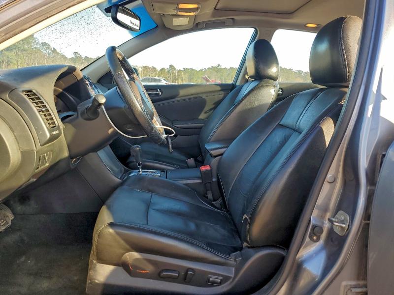 Photo 7 from auction – 2011 NISSAN ALTIMA SR with VIN 1N4BL2AP4BN408682