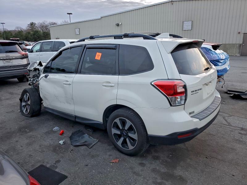Photo 2 from auction – 2017 SUBARU FORESTER 2 with VIN JF2SJAEC8HH455157