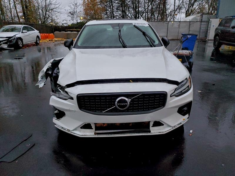 Photo 5 from auction – 2024 VOLVO S60 CORE with VIN 7JRL12TK8RG297236
