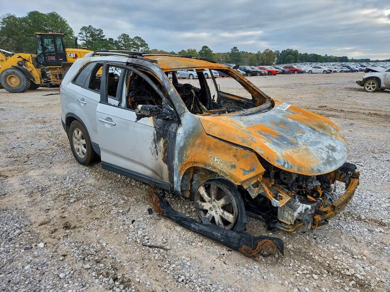 Photo 4 from auction – 2012 KIA SORENTO BA with VIN 5XYKT4A68CG246738