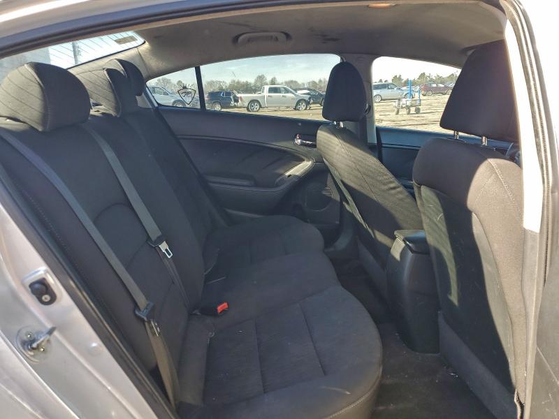 Photo 10 from auction – 2014 KIA FORTE LX with VIN KNAFK4A61E5200245