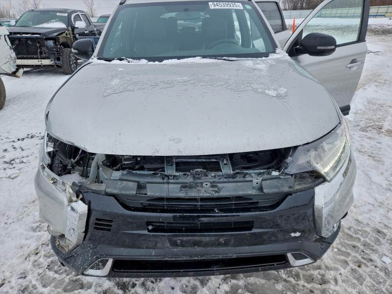 Photo 11 from auction – 2019 MITSUBISHI OUTLANDER with VIN JA4AD3A35KZ031935
