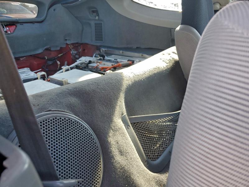 Photo 10 from auction – 2000 HONDA INSIGHT with VIN JHMZE1357YT001869