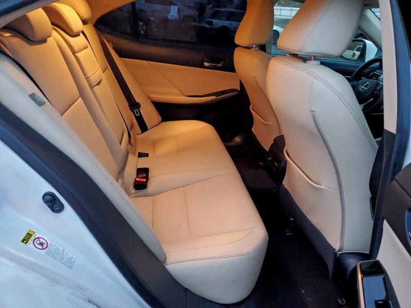 Photo 10 from auction – 2015 LEXUS IS 250 with VIN JTHCF1D27F5017854