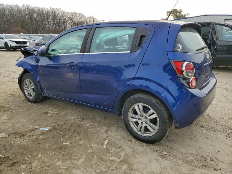 Foto 2 de la subasta – 2012 CHEVROLET SONIC LT con VIN 1G1JD6SB7C4224754