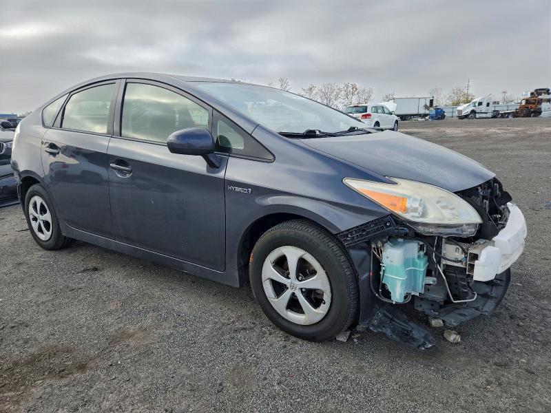 Photo 4 from auction – 2014 TOYOTA PRIUS with VIN JTDKN3DU3E1755623