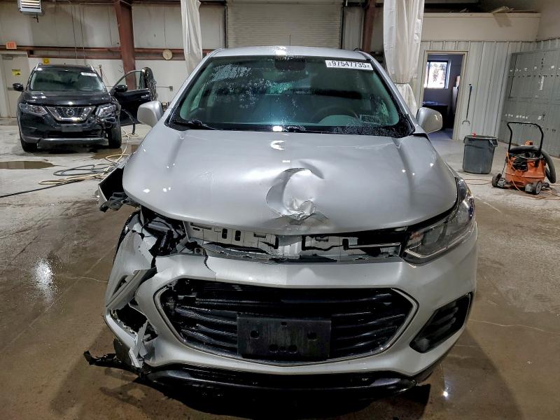 Photo 5 from auction – 2021 CHEVROLET TRAX LS with VIN KL7CJKSB5MB301147