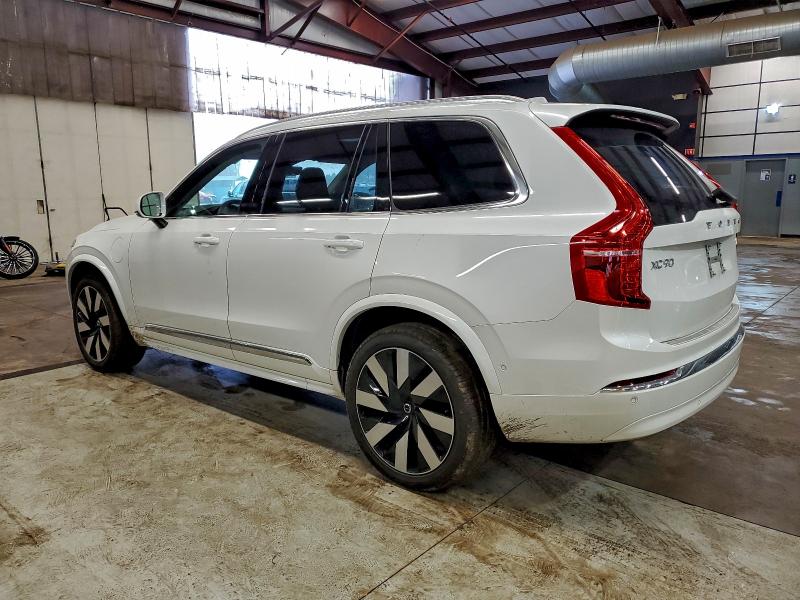 Photo 2 from auction – 2024 VOLVO XC90 PLUS with VIN YV4H60CE5R1173803