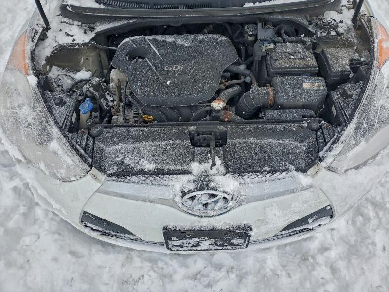 Photo 11 from auction – 2016 HYUNDAI VELOSTER with VIN KMHTC6AD7GU271659