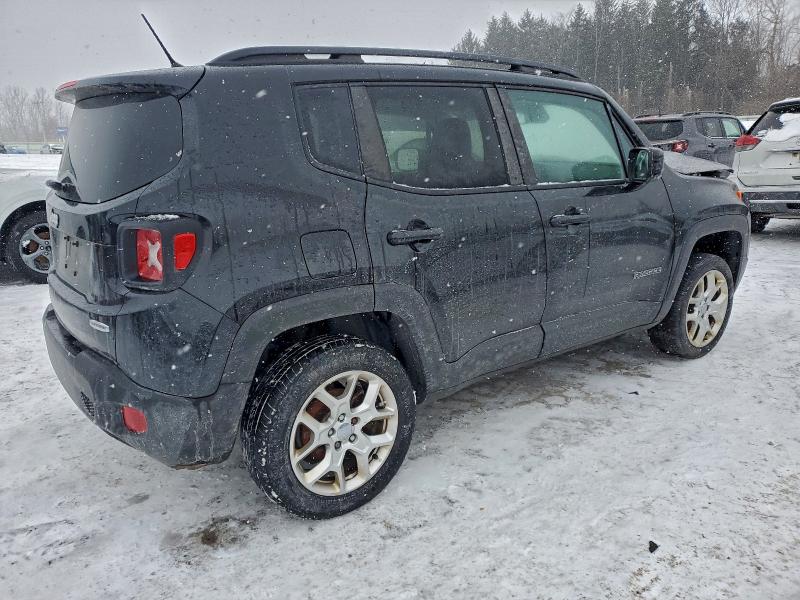 Photo 3 from auction – 2016 JEEP RENEGADE L with VIN ZACCJBBTXGPE33990