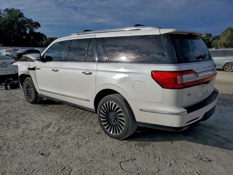 Photo 2 from auction – 2018 LINCOLN NAVIGATOR with VIN 5LMJJ3TT2JEL13671