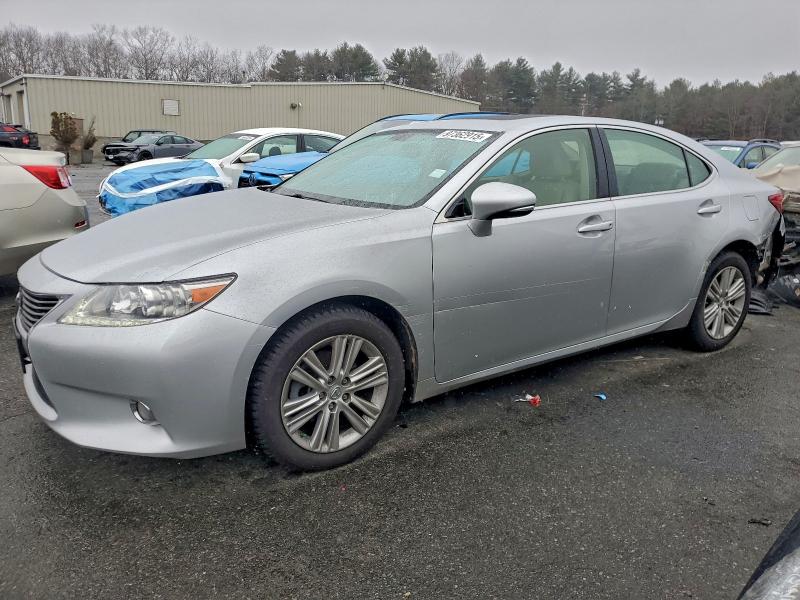 LEXUS ES 350 2013 with VIN JTHBK1GG5D2000242 - Photo from auction