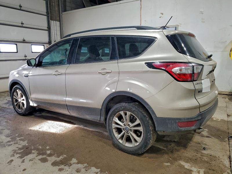 Фото 2 с аукциона – 2018 FORD ESCAPE SE с VIN 1FMCU0GD5JUA97664