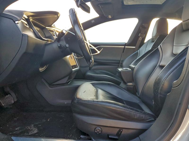 Photo 7 from auction – 2016 TESLA MODEL S with VIN 5YJSA1E22GF157725