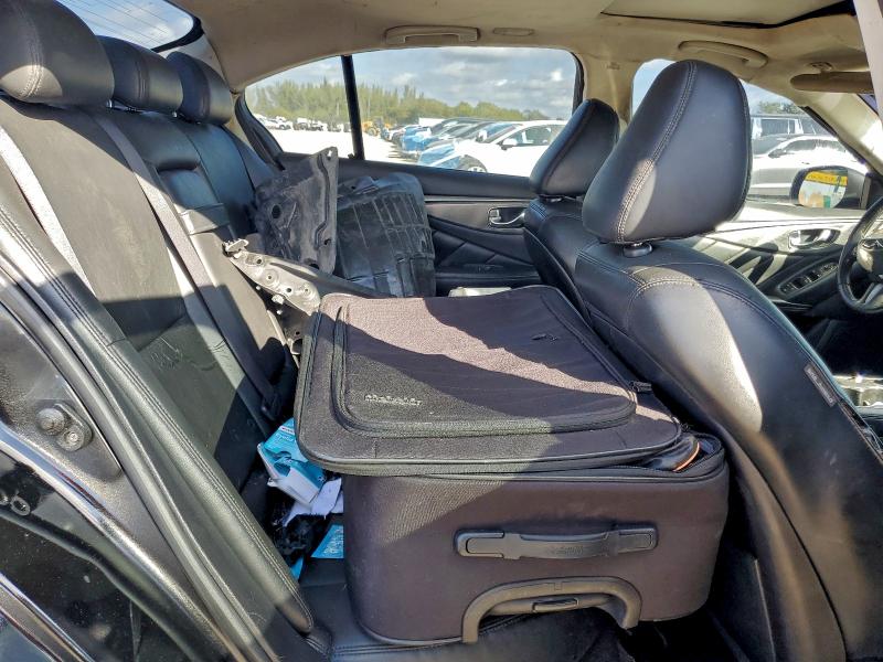 Photo 10 from auction – 2015 INFINITI Q50 BASE with VIN JN1BV7ARXFM419994