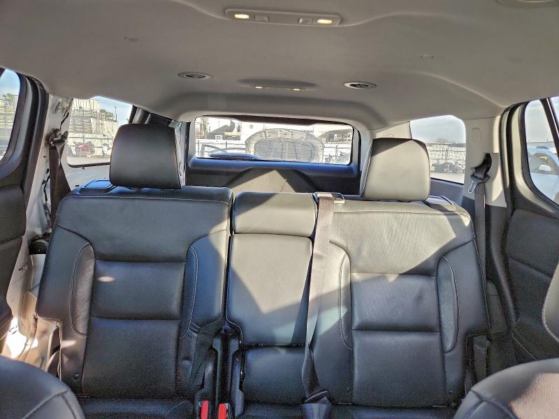 Photo 10 from auction – 2017 GMC ACADIA with VIN 1GKKNULS0HZ224962
