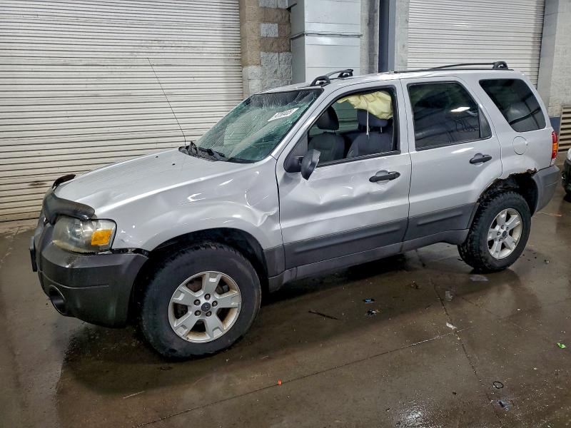 Photo 1 from auction – 2005 FORD ESCAPE XLT with VIN 1FMCU03135KE40470