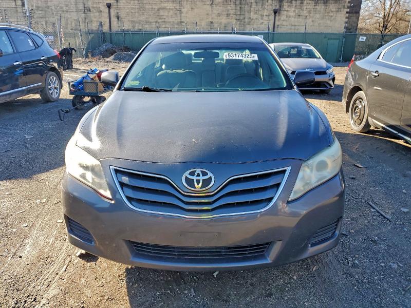 Photo 5 from auction – 2011 TOYOTA CAMRY BASE with VIN 4T1BF3EK6BU211021