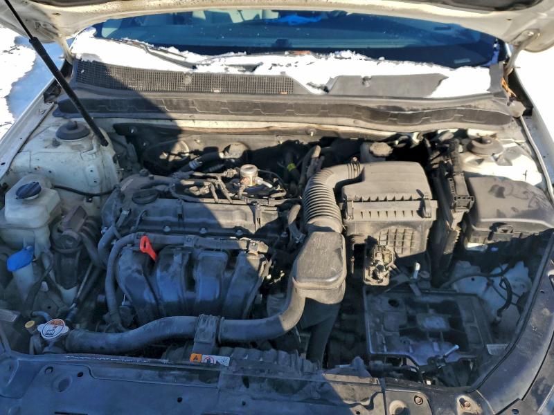 Photo 11 from auction – 2014 KIA OPTIMA LX with VIN KNAGM4A70E5472955