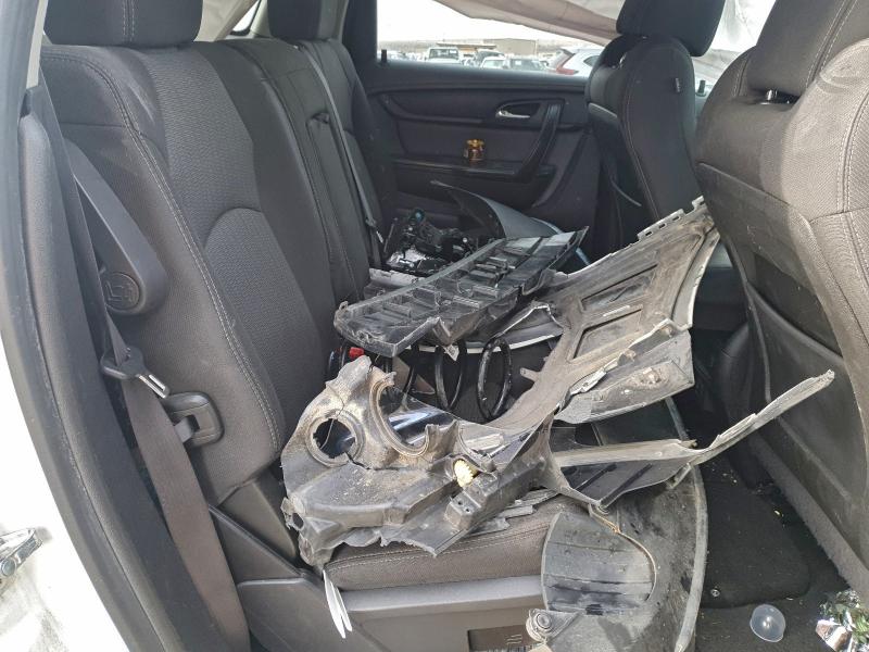 Photo 11 from auction – 2015 CHEVROLET TRAVERSE L with VIN 1GNKVGKD4FJ332262