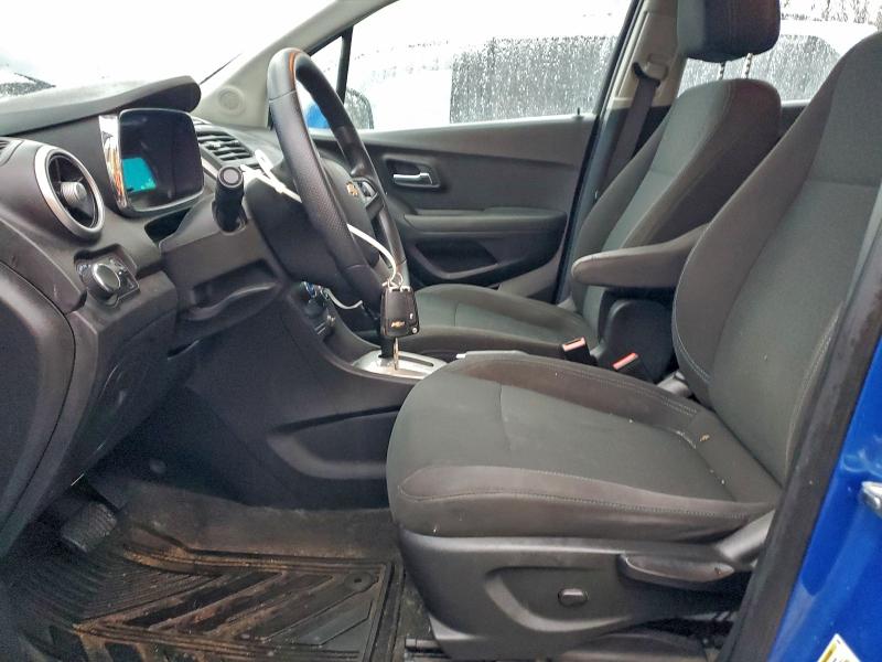 Photo 7 from auction – 2015 CHEVROLET TRAX 1LS with VIN KL7CJPSB4FB136806