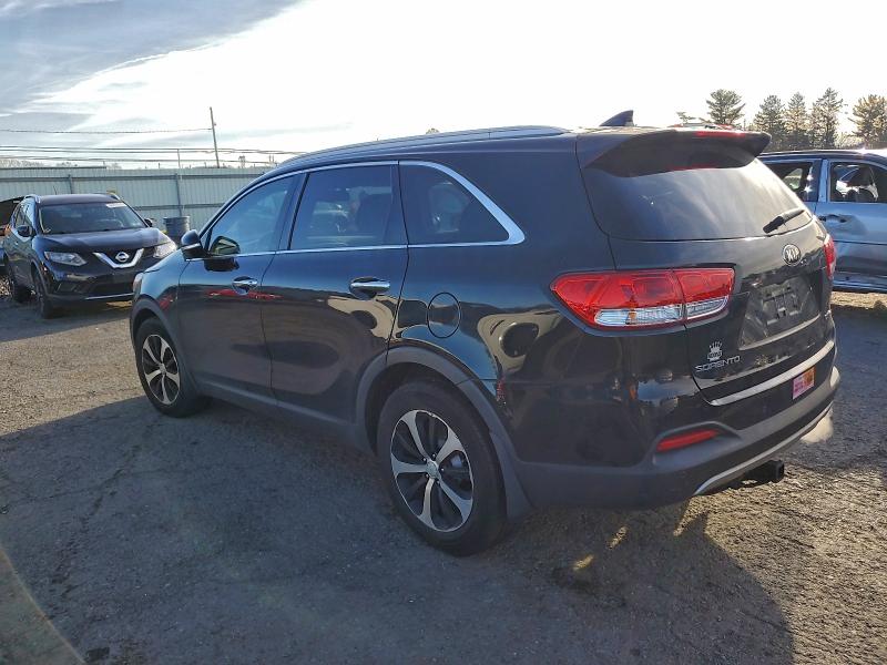 Photo 2 from auction – 2016 KIA SORENTO EX with VIN 5XYPH4A52GG003558