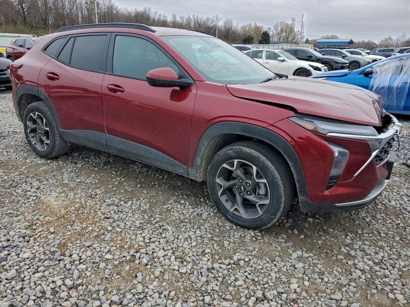 Photo 4 from auction – 2025 CHEVROLET TRAX 1LT with VIN KL77LHEP8SC005083