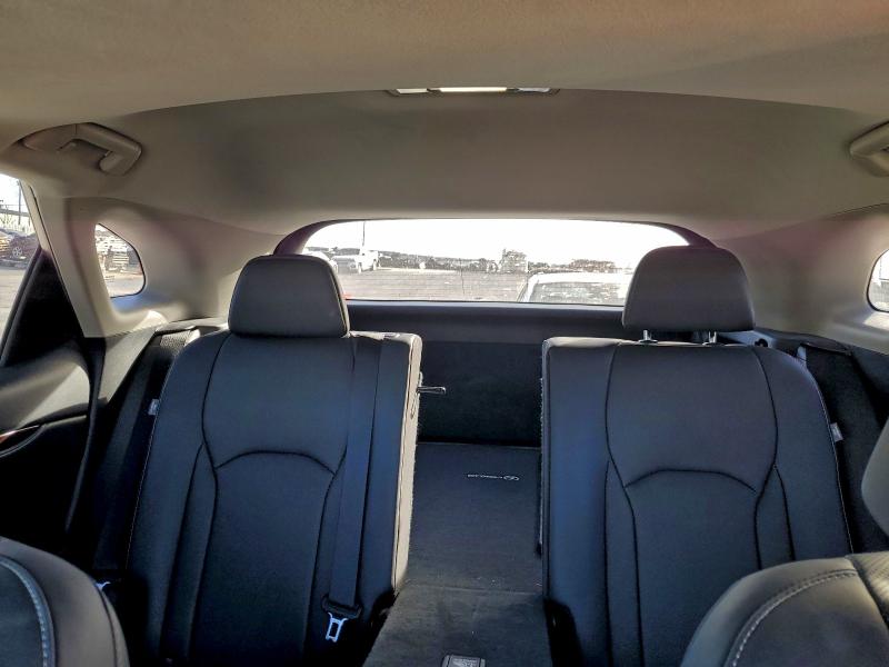 Photo 10 from auction – 2022 LEXUS RX 350 with VIN 2T2HZMAA4NC240278