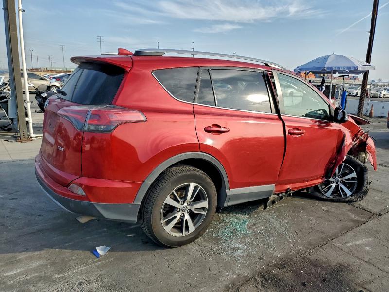 Photo 3 from auction – 2017 TOYOTA RAV4 XLE with VIN 2T3WFREV5HW314347